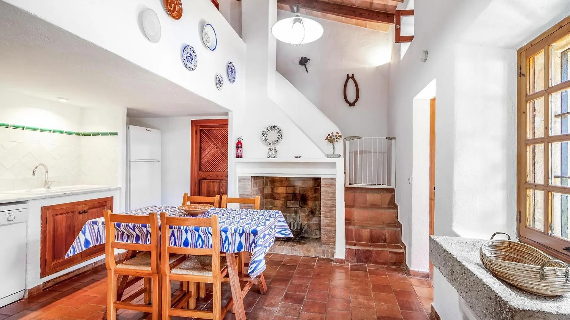 Traditional Pollensa Villa 3 Bedrooms Villa Rellafonta Mountain Views Short Drive To Town Beach Spain