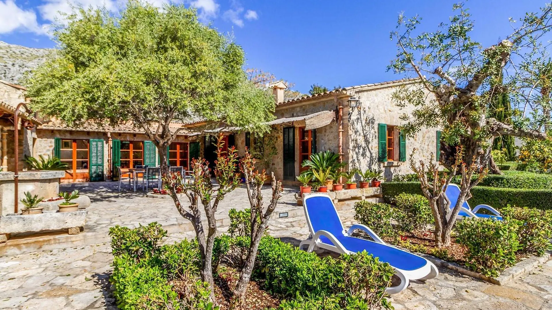 Traditional Pollensa Villa 3 Bedrooms Villa Rellafonta Mountain Views Short Drive To Town Beach