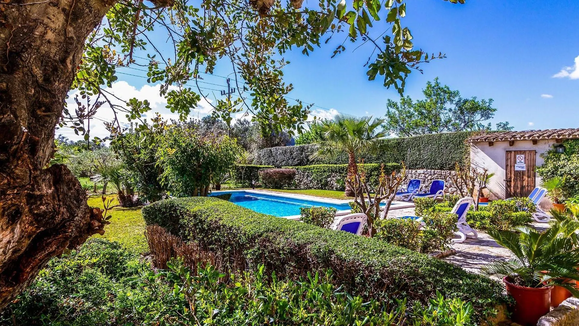 Traditional Pollensa Villa 3 Bedrooms Villa Rellafonta Mountain Views Short Drive To Town Beach